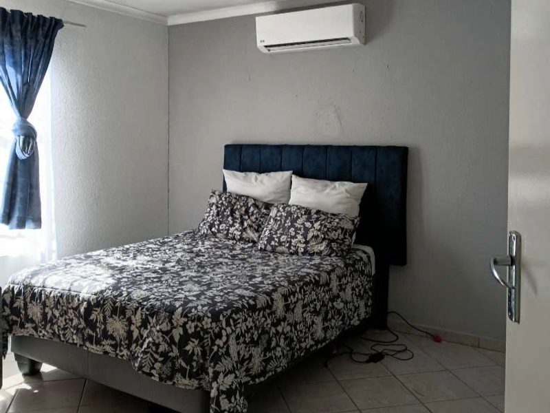 Move-In Ready 3-Bedroom Home in Secure Westview Andeon Estate - Photo 8