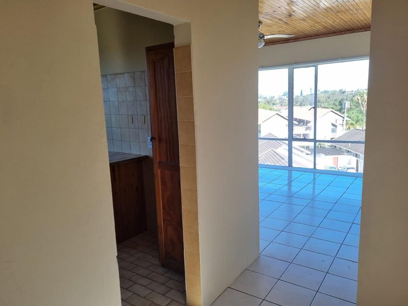 Corner Apartment  For Sale in Amalinda North. - Photo 6