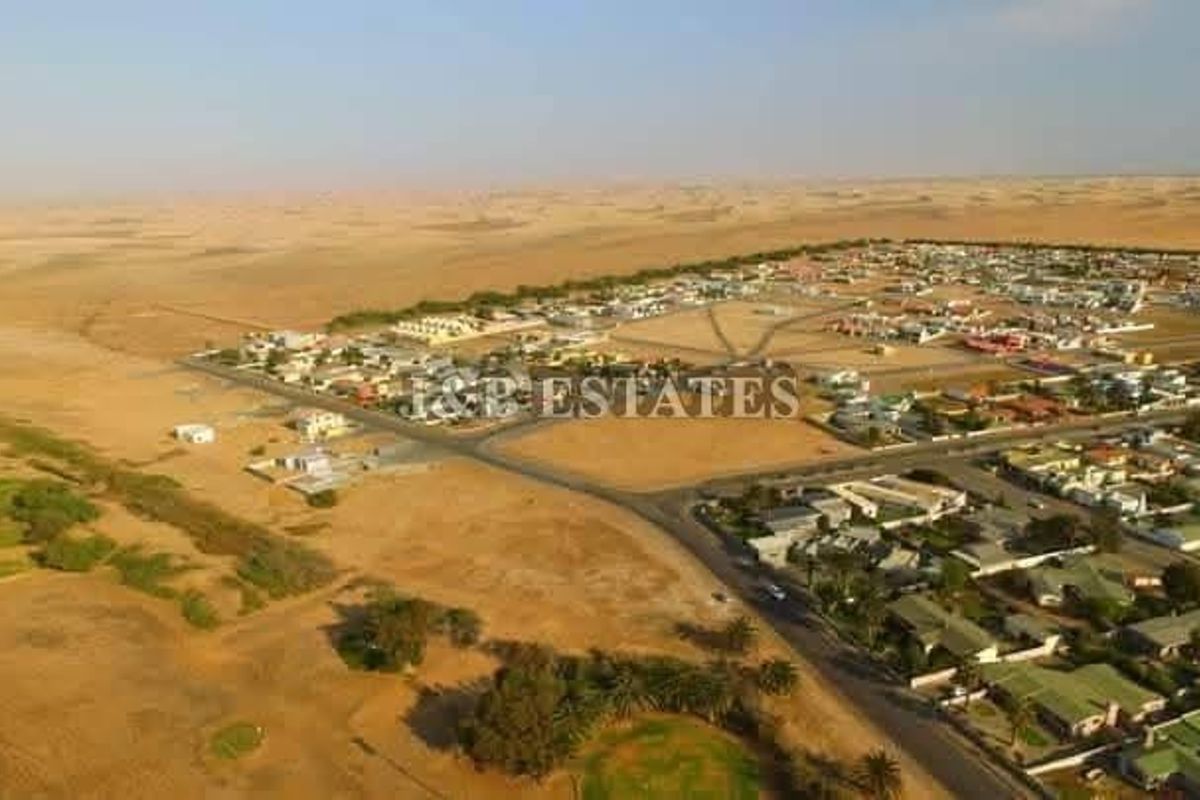 Prime Meersig Land: Your Business & Residential Dream Awaits! - Photo 3