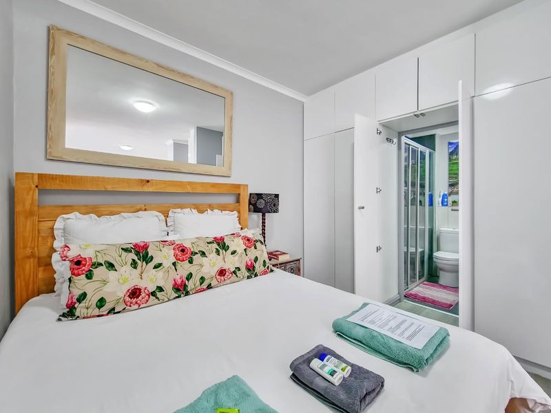 Charming Studio Apartment in The Square - Photo 6