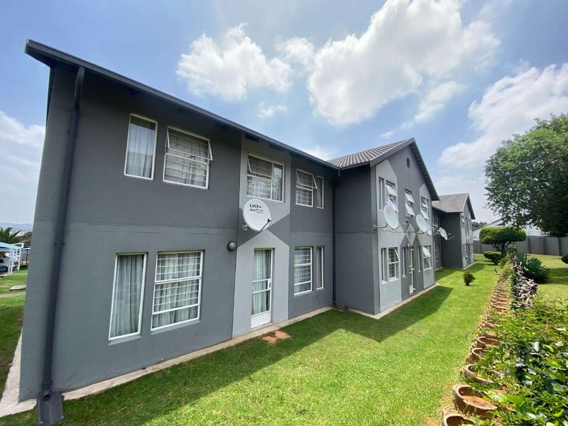 Secure Ground Floor 2-Bed Unit - Photo 1
