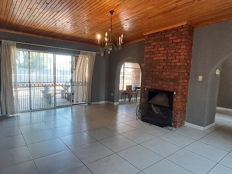 Modern Comfort Meets Tranquility in Brackenhurst Home! - Photo 5
