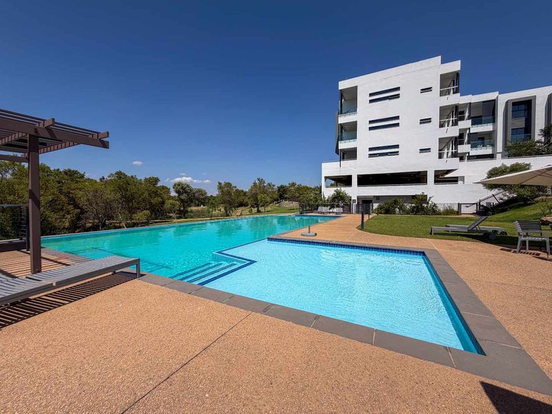 2 Bedroom Rental in Steyn City - Photo 4