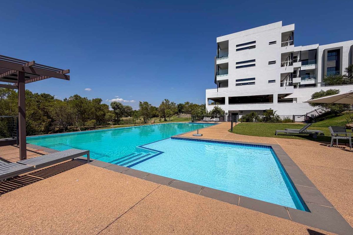 2 Bedroom Rental in Steyn City - Photo 4