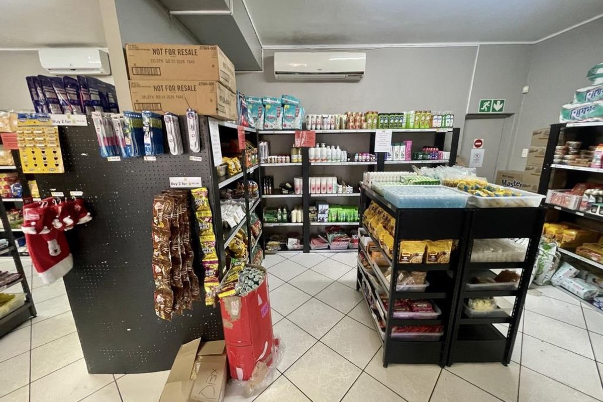 90m2 Retail Space To Let | Prime Durban North - Photo 3