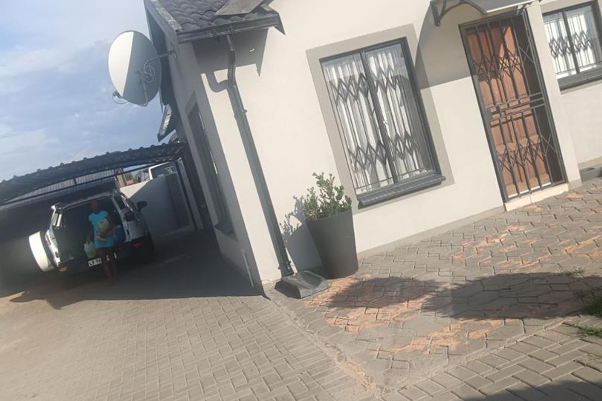 Dream home - Photo 2