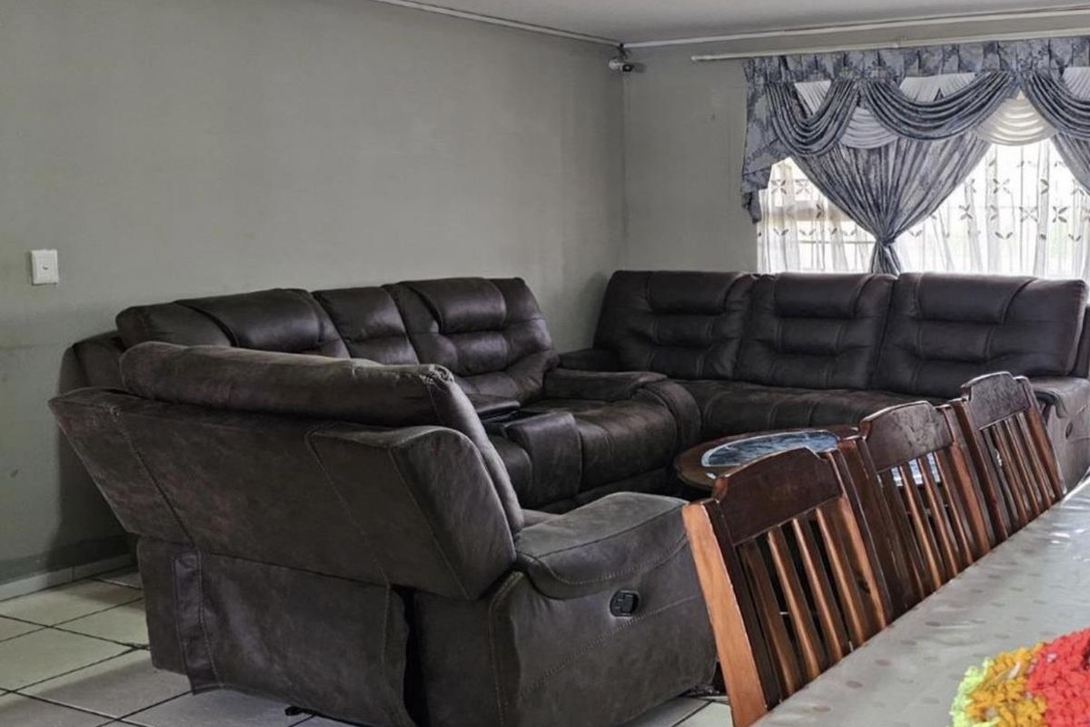 More than an apartment- it's a home. - Photo 4