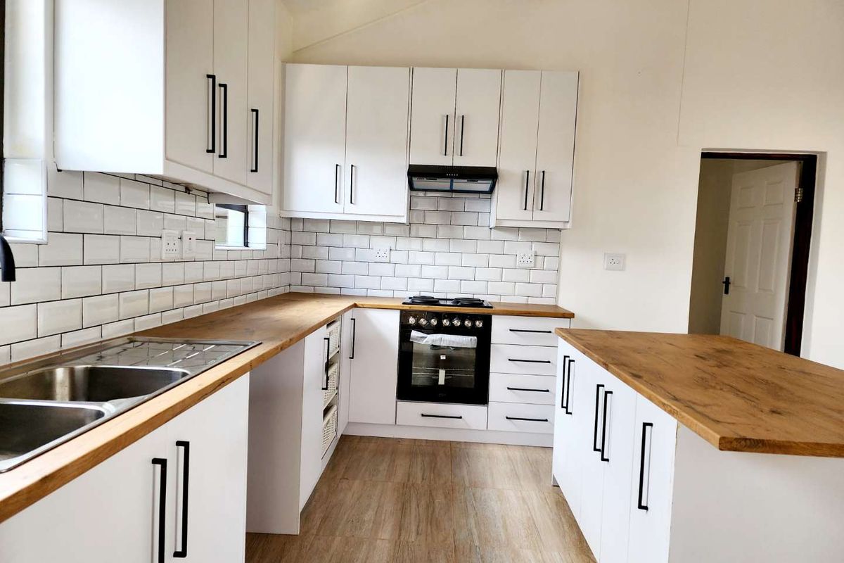 La Rochelle is brand new townhouse development in Hentiesbay. - Photo 4