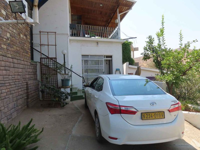 Renovation object on Luxury Hill - Photo 4