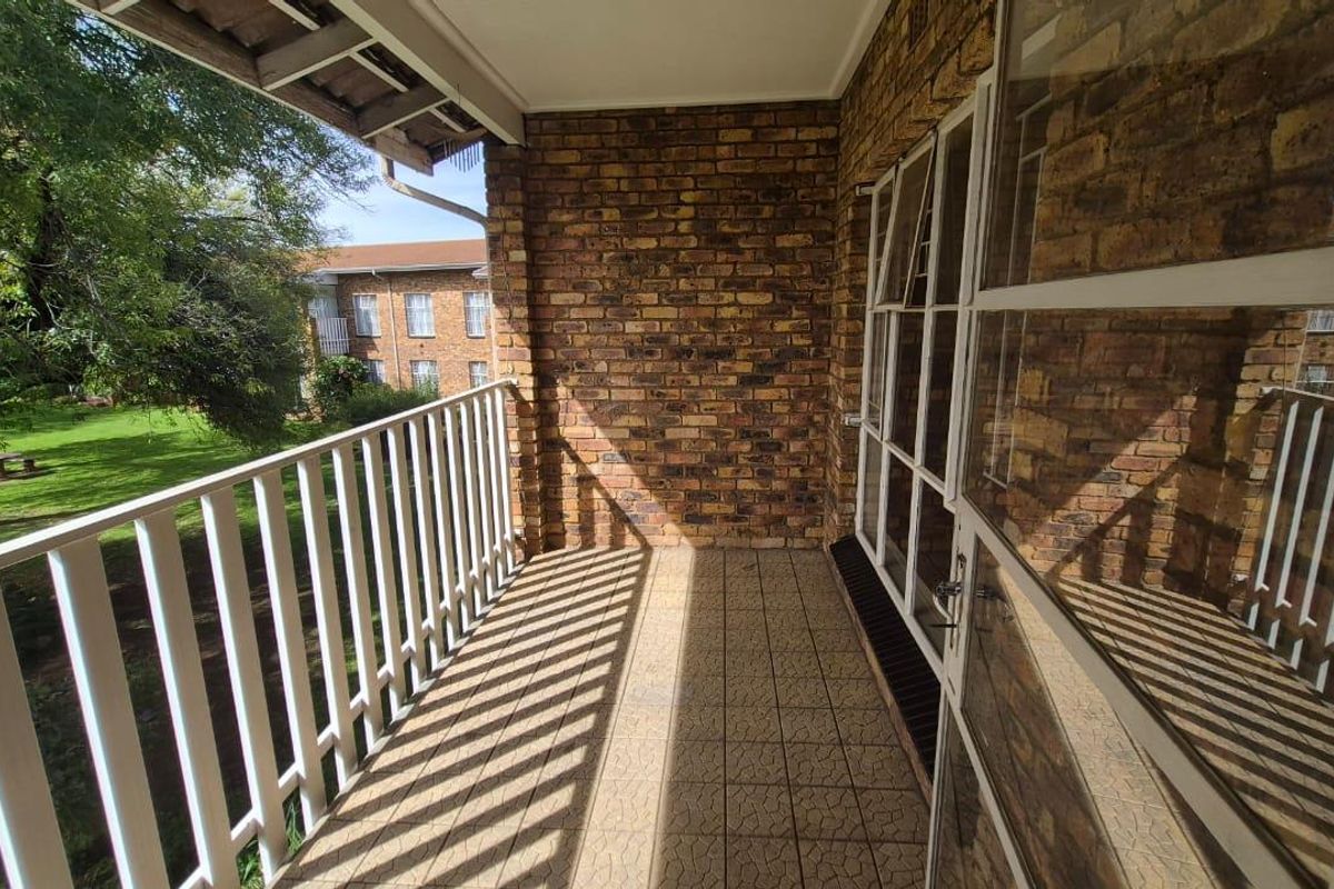 Welcome Home to Sharona Complex, Edleen - Photo 4