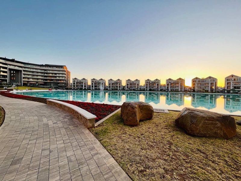 Luxurious 3 bedroom, lagoon facing apartment for rent at Munyaka Estate, Waterfall - Photo 6