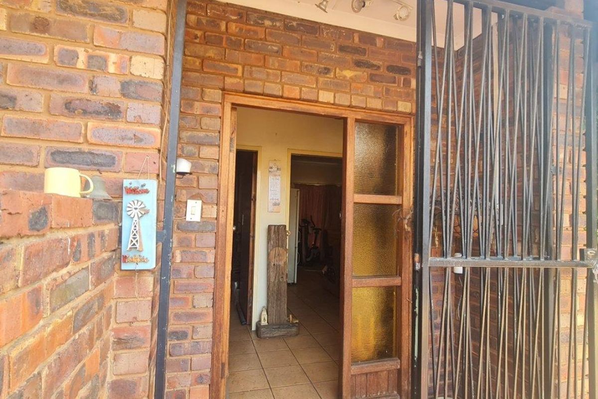 Family Home with Space to Grow. - Photo 3