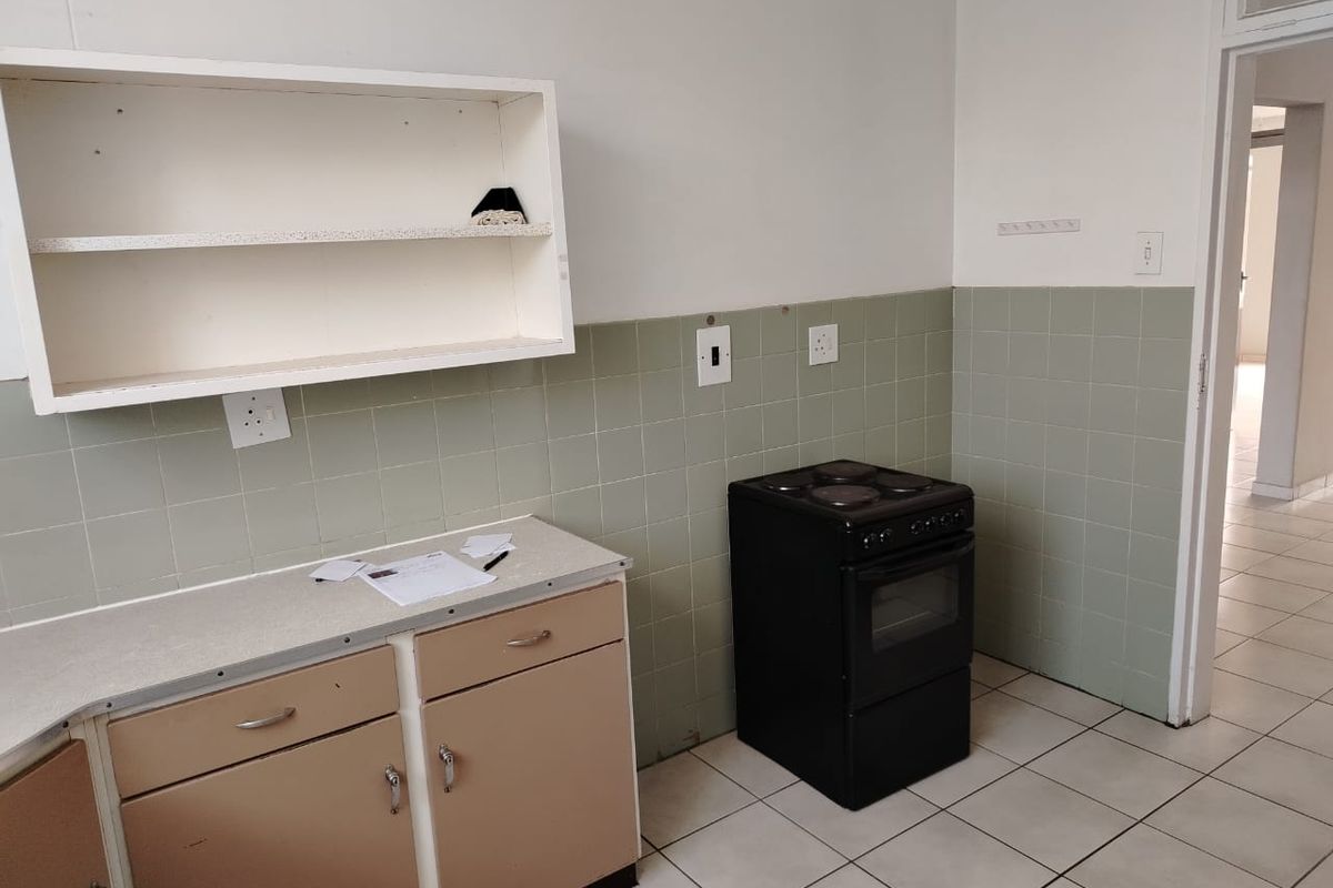 A Kitchen to Love: Well-Equipped & Ready for Your Culinary Adventures! - Photo 3