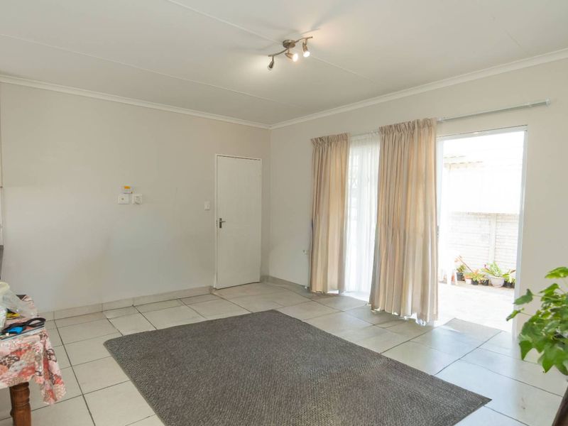 Lock-Up and Go! - Photo 5