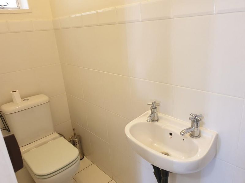 1 BEDROOM APARTMENT FOR SALE IN ROSEBANK - Photo 10