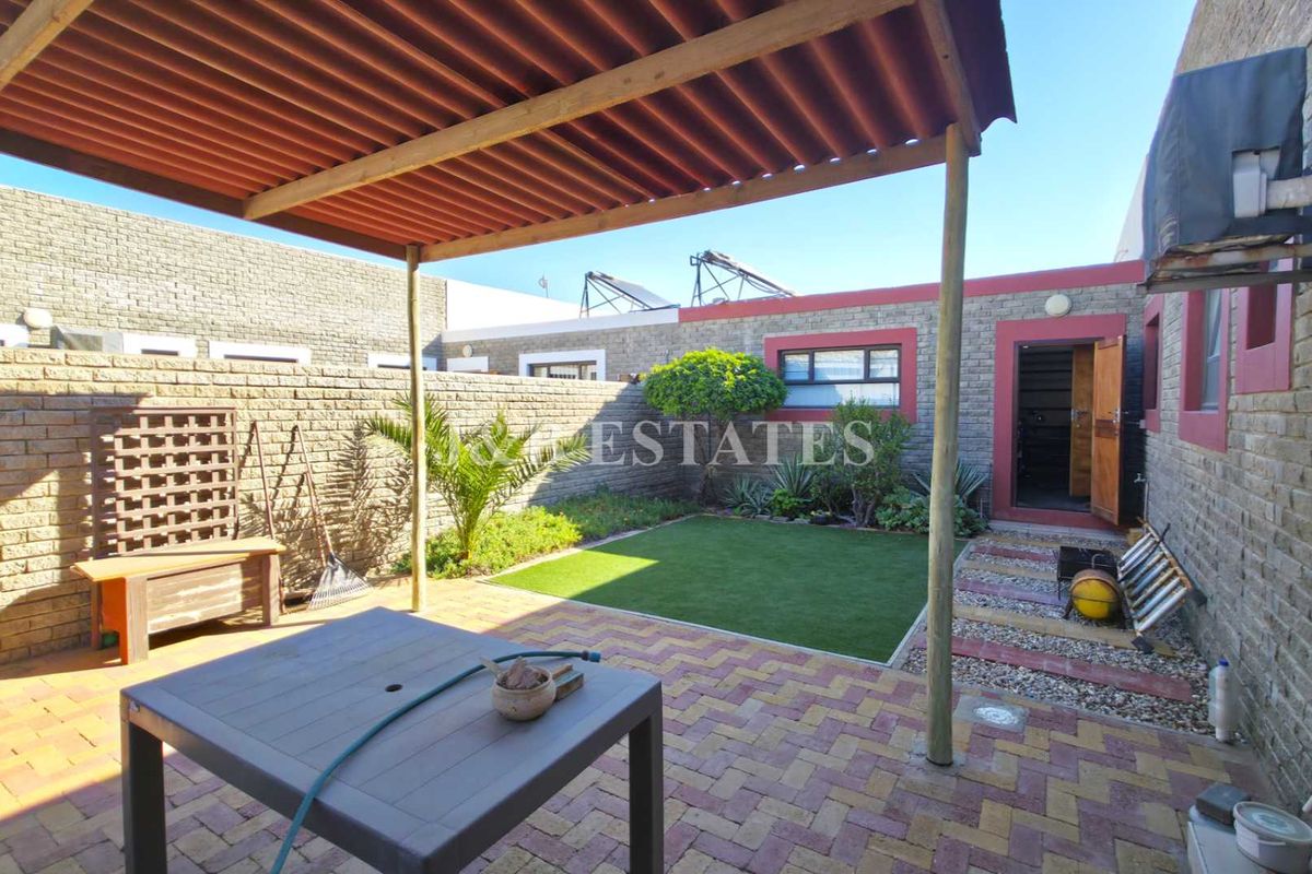 Ideal House For Investors/First-Time Buyers - Photo 3