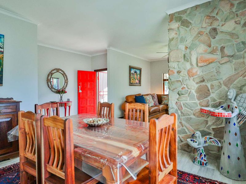 Beautifully Renovated 3-Bed Home with Flatlet in Heart of Hartenbos - Photo 5