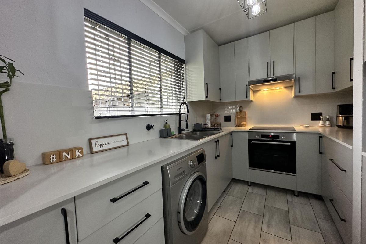 Extremely Well Priced 2 Bedroom Newly Renovated Home In Greenstone Hill For Sale - Photo 2