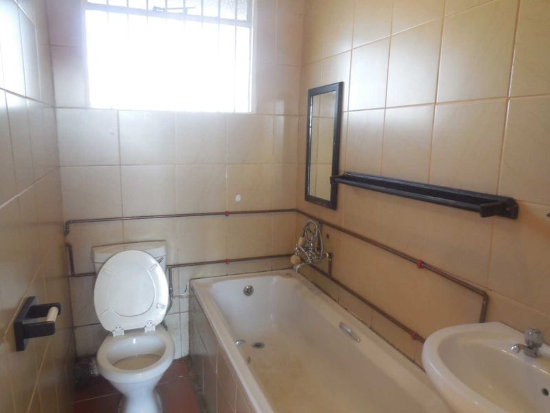 x1 Bedroom apartment at Maryn Flats - Photo 8