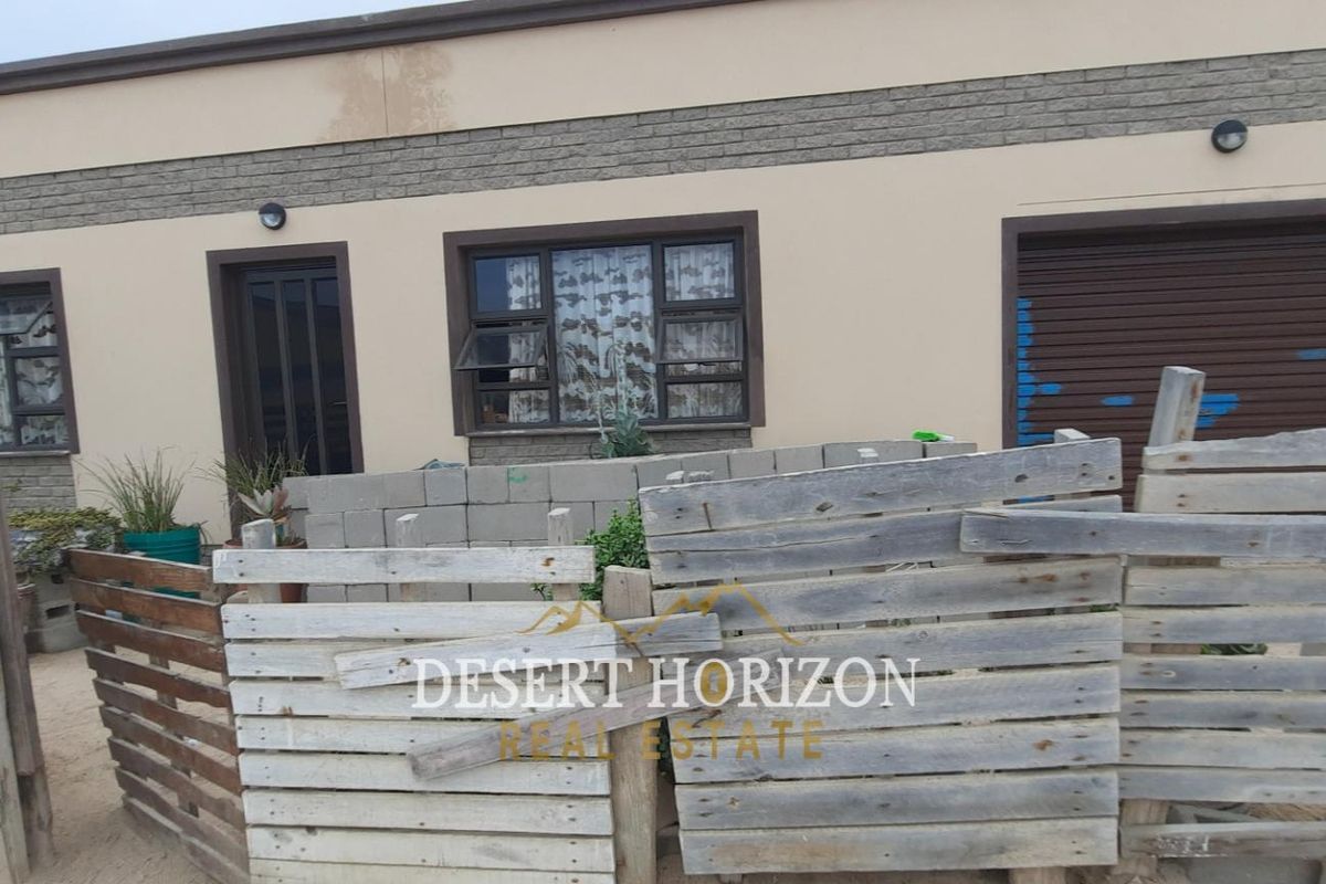 Swakopmund, Mondesa | 3-Bedroom House for Sale - Photo 2