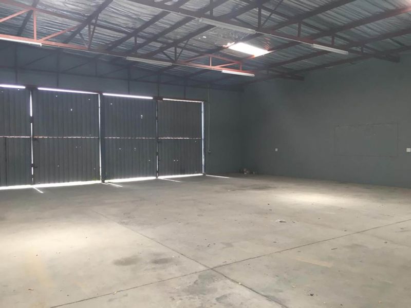 FOR SALE- INDUSTRIAL PROPERTY IN KATIMA MULILO, NAMIBIA - Photo 4