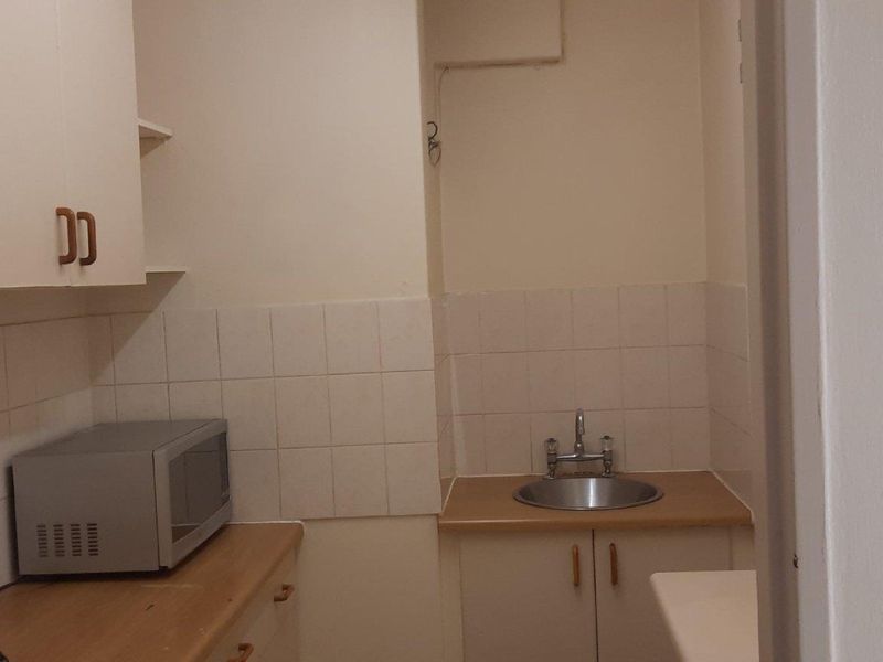 **Student Accommodation in Prime Location** - Photo 4