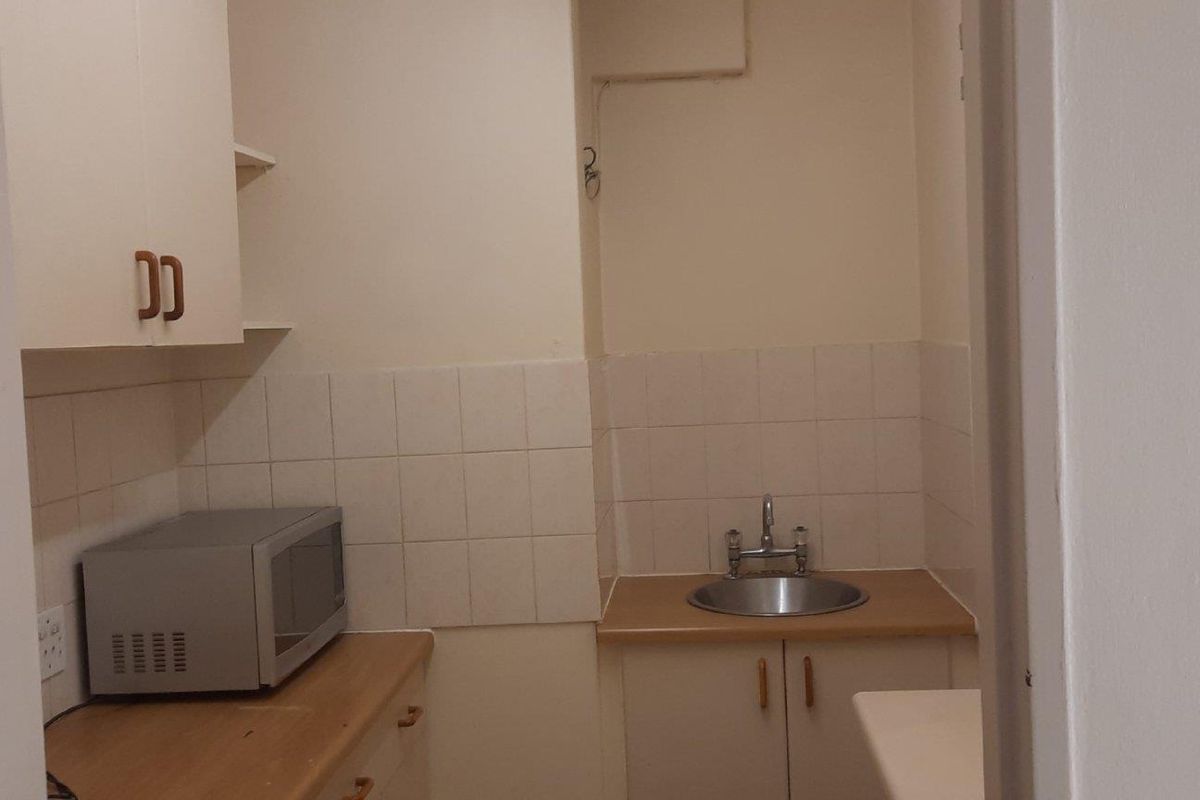 **Student Accommodation in Prime Location** - Photo 4