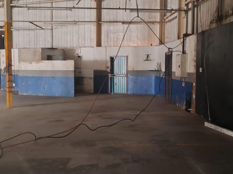 Unlock Potential: Prime Midrand Property! - Photo 3