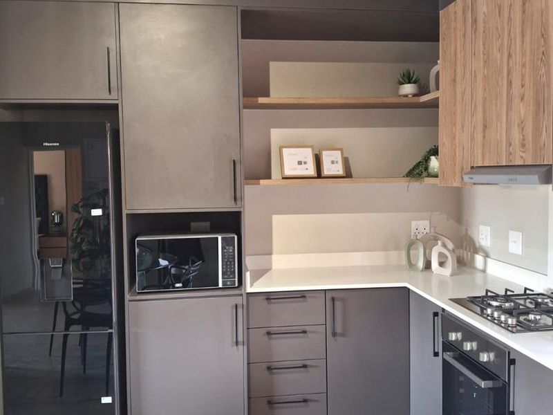 2 BEDROOM STACK UNITS FOR SALE IN RIETVALLEIRAND - Photo 3