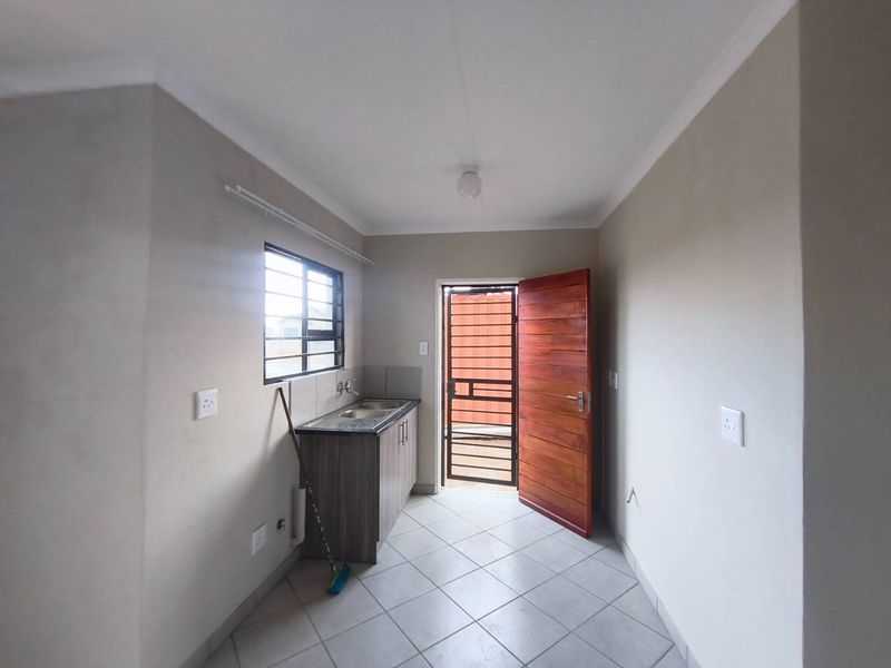3 Bedroom House for Sale in Windmill Park Ext 32 - Photo 10