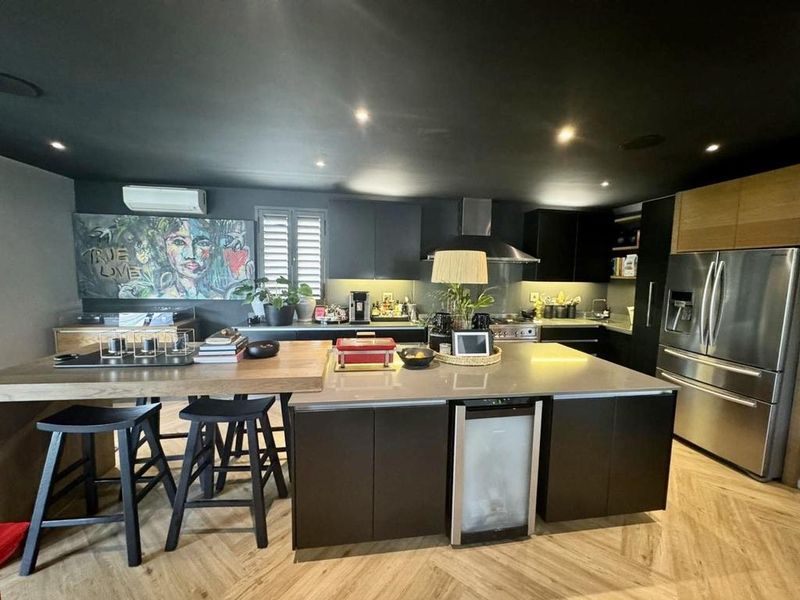 Hendra - Elegant Family Home with Top-Class Finishes in Prestigious Izinga Estate - Photo 5