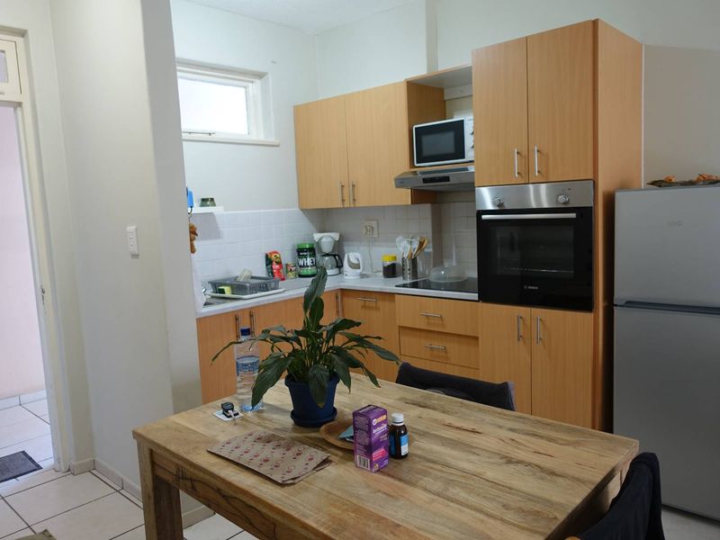 RENOVATED ONE BEDROOM APARTMENT IN RETIREMENT VILLAGE - Photo 3