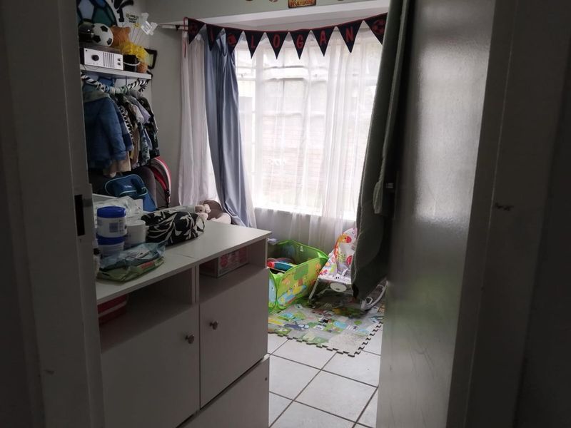 2-Bedroom Unit with Private Garden and Built-In Braai in Glen Marais - Photo 6