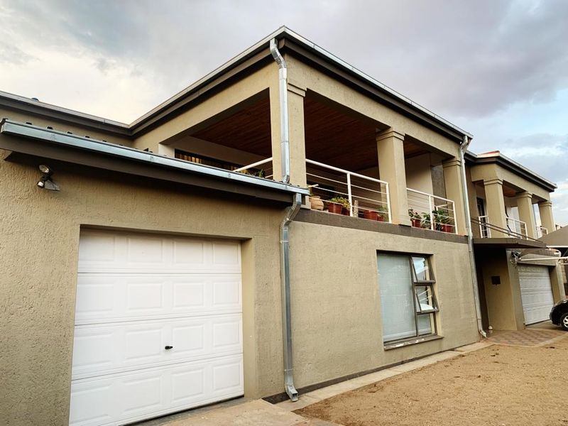 FOR SALE📍HOCHLAND PARK - Photo 7