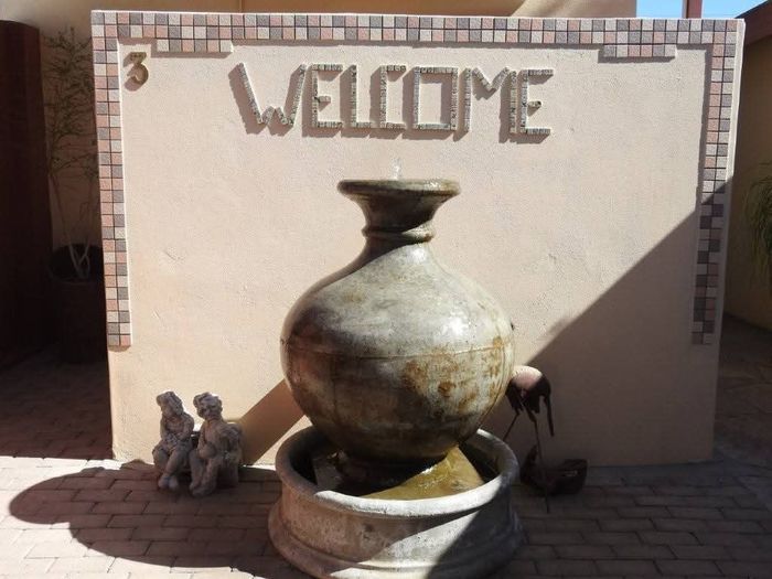 Property #2518258, Guest House For Sale in Keetmanshoop Central