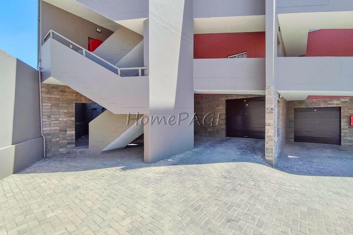 Long Beach Ext 2, Walvis Bay:  Apartment in Dolphin View is for Sale - Photo 3