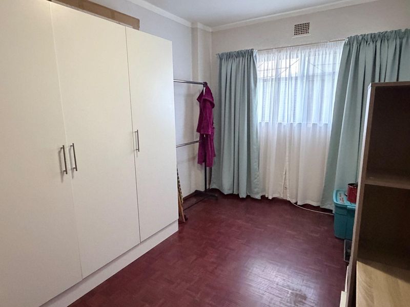 Spacious Apartment Close To Main Routes - Photo 7