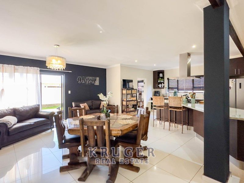 A HOME THAT WHISPERS LUXURY - Photo 8