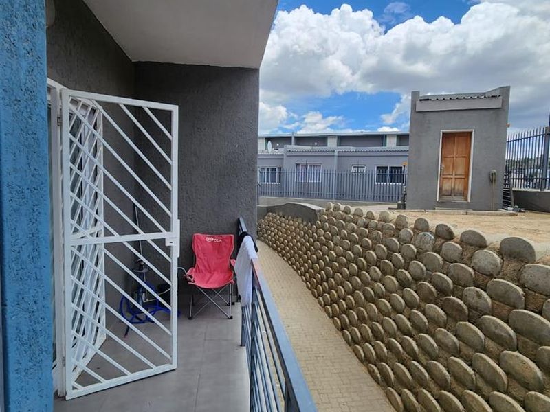 Rocky Hills Apartments for Sale - Rocky Crest - Photo 8