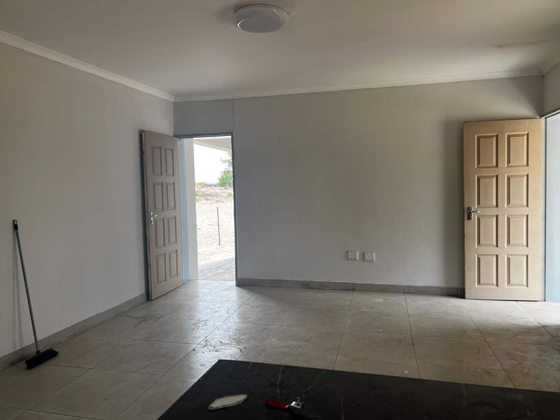 Well located new development with massive space for extension - Photo 3