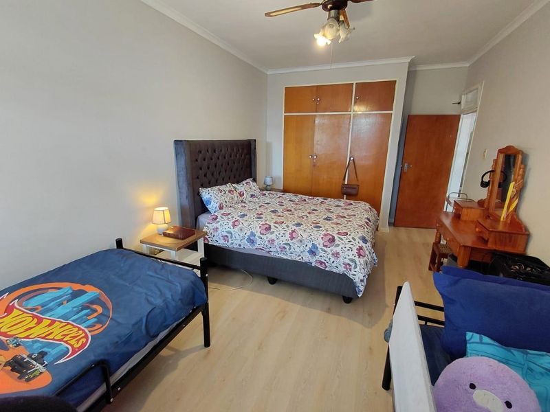 Modern Family Apartment for Rent - Photo 10