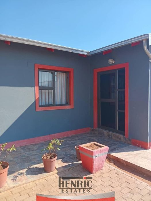 Property #2402324, House For Sale in Rehoboth Central