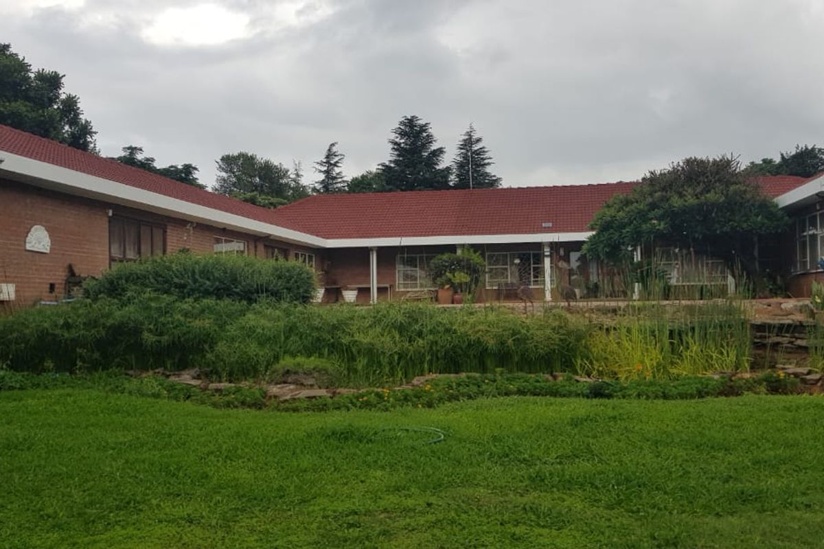 Farm with 6 properties for sale in Centurion - Photo 2