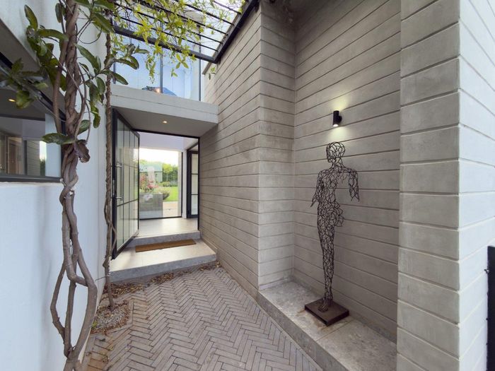 Property #2476580, House Rental Monthly in Midstream Ridge