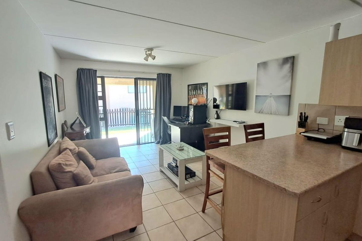 2 Bedroom Townhouse for sale in Noordhang - Photo 3