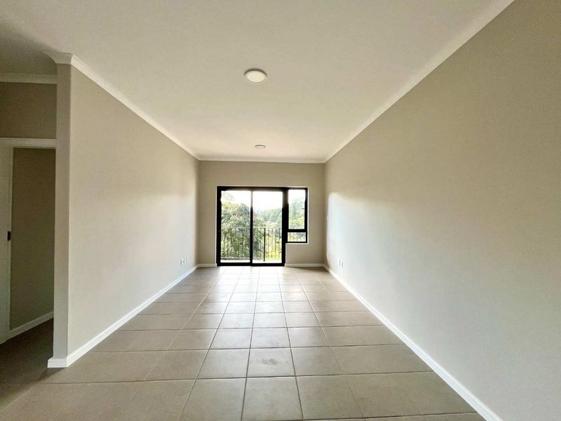 Brand New First Floor Apartment with Scenic Views! - Photo 8