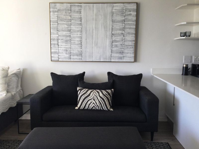 A Stylish Furnished Studio Apartment in a Sought After Secure Estate  Available for Rent from 1st May 2026 - Photo 7