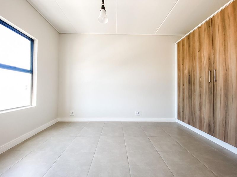 1 Bedroom Apartment in Fynbos Estate - Photo 10