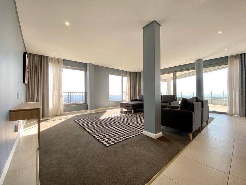 3 Bedroom Unfurnished Apartment/Flat to Rent in Benmore Gardens - Photo 7