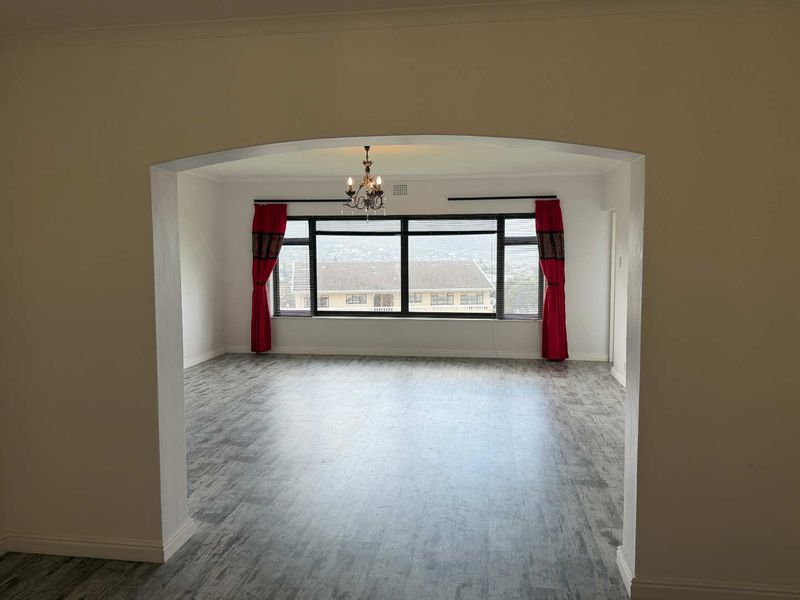Charming secure 3 bedroom apartment in Fish Hoek - Photo 9